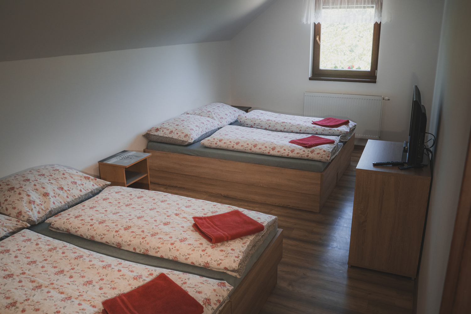 second bedroom image