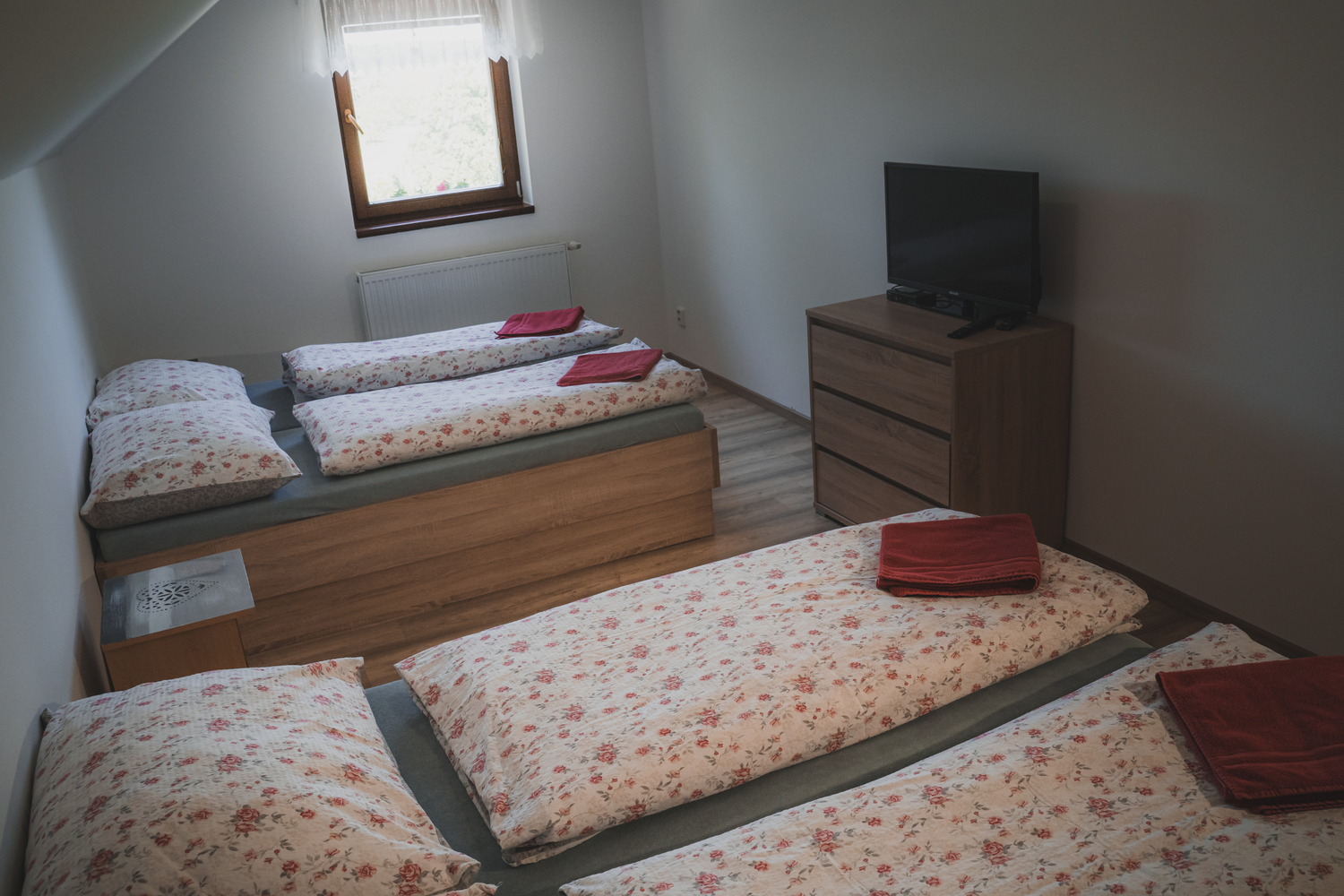 second bedroom image 2